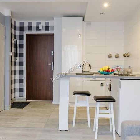 Apartment Oscar Warschau Buitenkant foto
